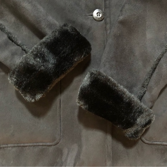 Vintage Faux Fur/Suede Jacket - Picture 10 of 16